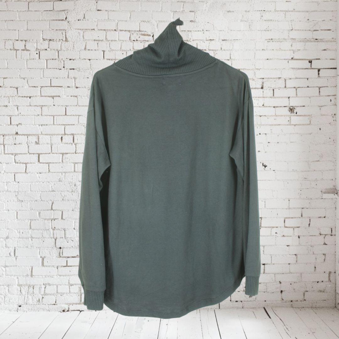 Sweater University Club
